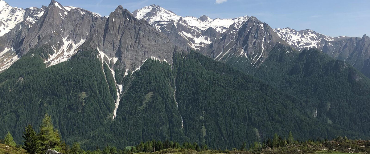 Die Berge der äußeren Südost-Seite des Pfitschtals